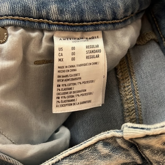 AMERICAN EAGLE RIPPED DENIM SKIRT - Picture 3 of 3